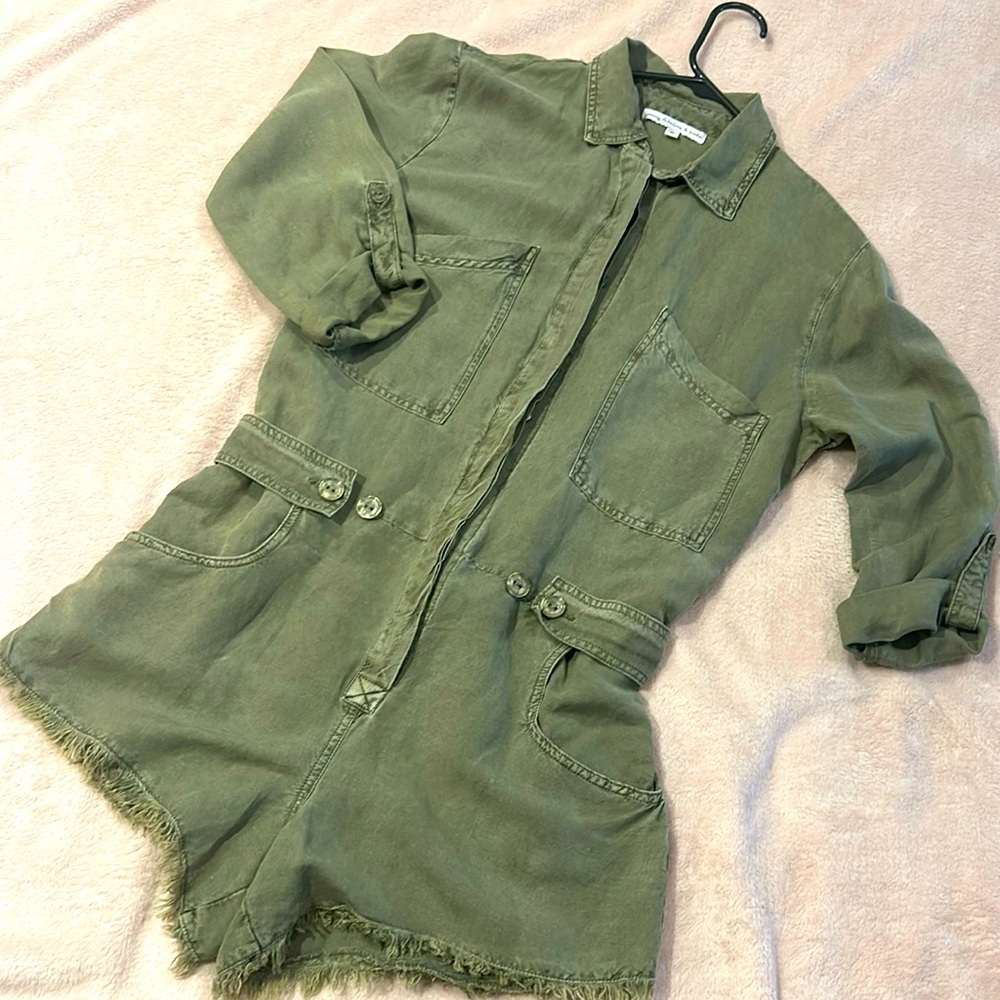 Young, Fabulous & Broke shorts jumpsuit. Size small - Picture 1 of 9